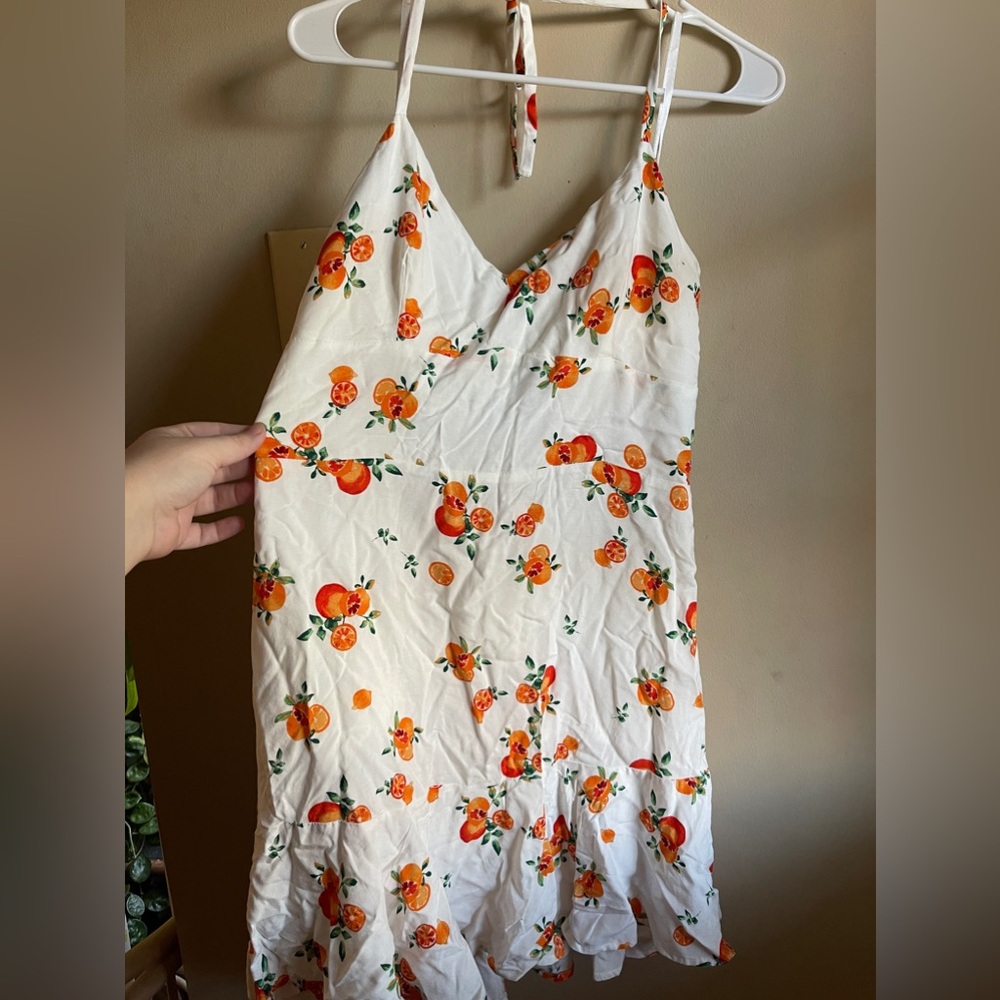 NWT XXL white oranges dress. Halter top & open back. Wild Fable brand Target